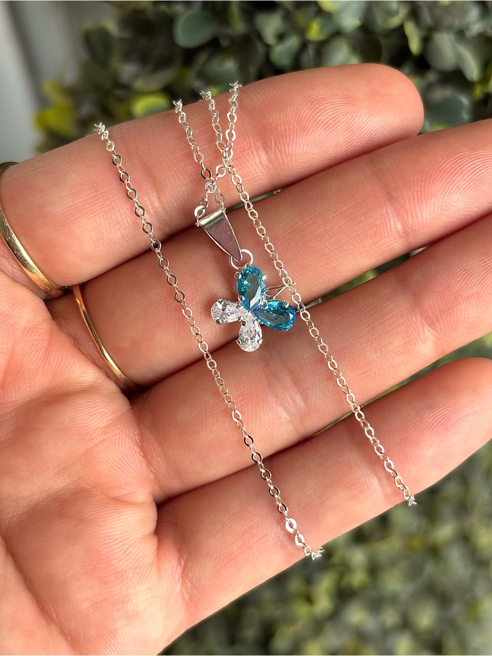 925 Sterling Silver butterfly necklace/ Plata 926 collar de mariposa para niñas